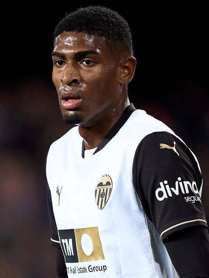 然在实力上 然在实力上